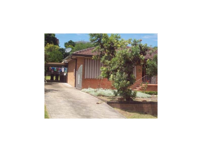 18 DALTON CLOSE, Belmont North NSW 2280