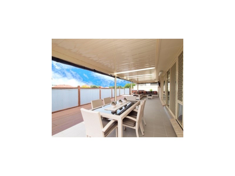 6 Seascape Drive, Redhead NSW 2290