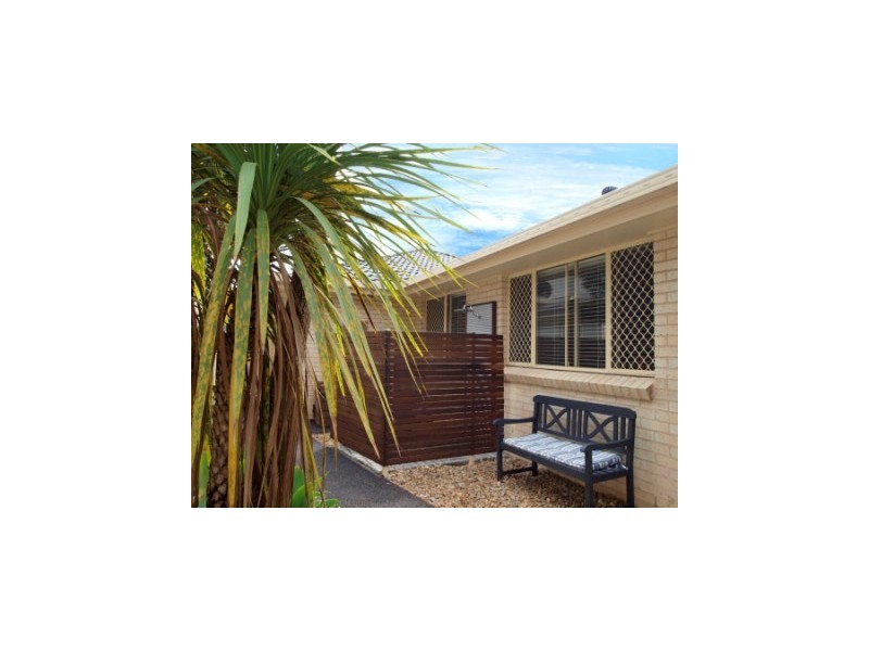 6 Seascape Drive, Redhead NSW 2290