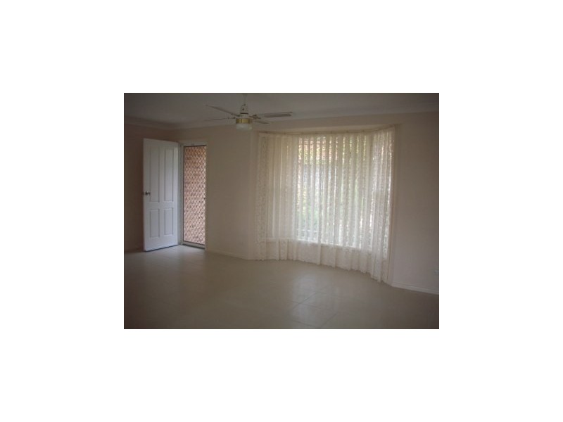 4/9 Haddon Cres, Marks Point NSW 2280