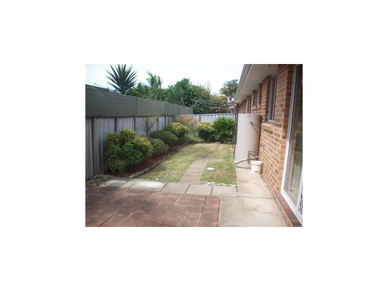 4/9 Haddon Cres, Marks Point NSW 2280