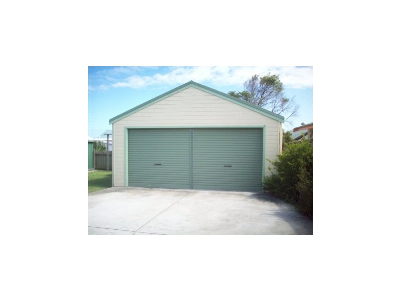 36 Deane Street, Belmont NSW 2280