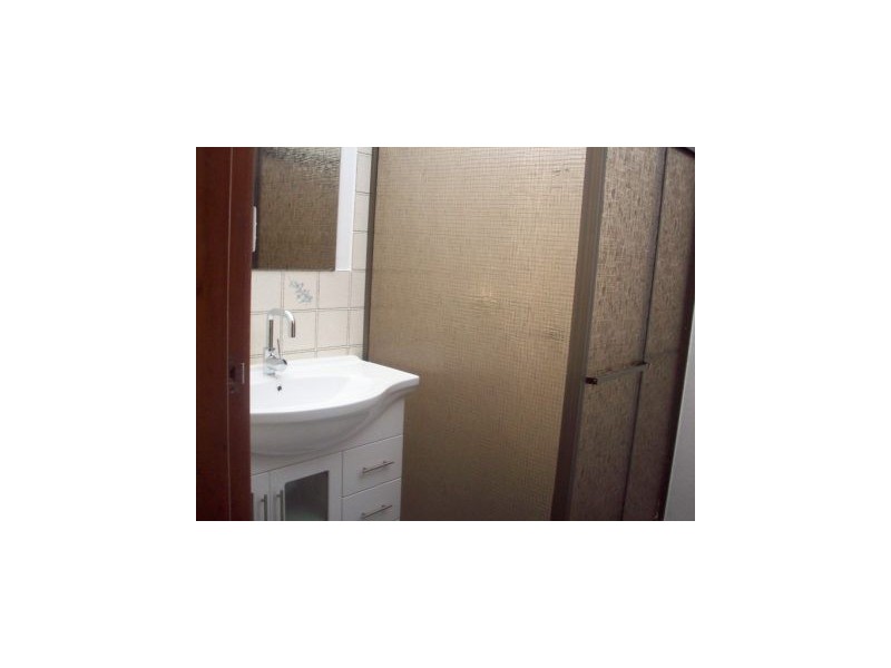 4/3 McEwan, Belmont South NSW 2280