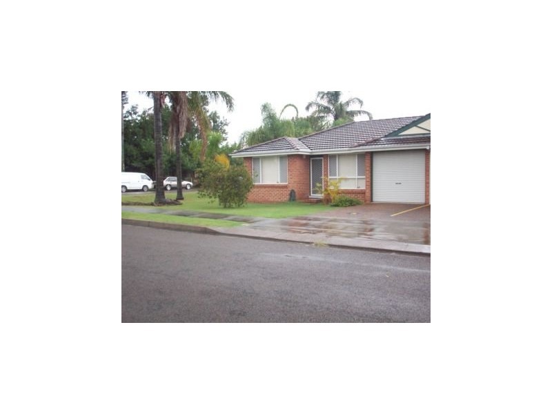 3/28 Emily St ( Cnr Davis St), Marks Point NSW 2280