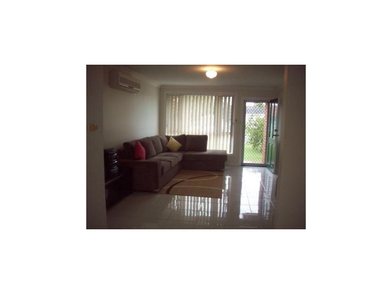 3/28 Emily St ( Cnr Davis St), Marks Point NSW 2280