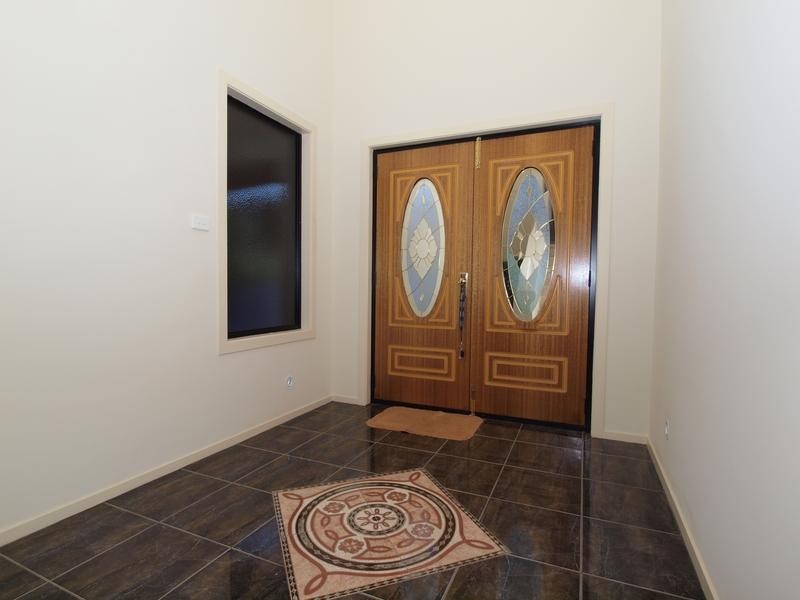 43 Hutchinson Street, Redhead NSW 2290