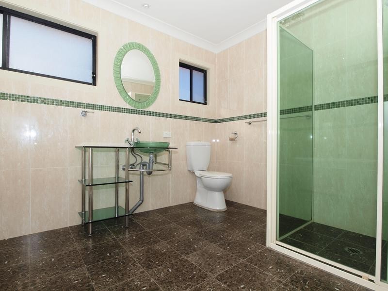 43 Hutchinson Street, Redhead NSW 2290