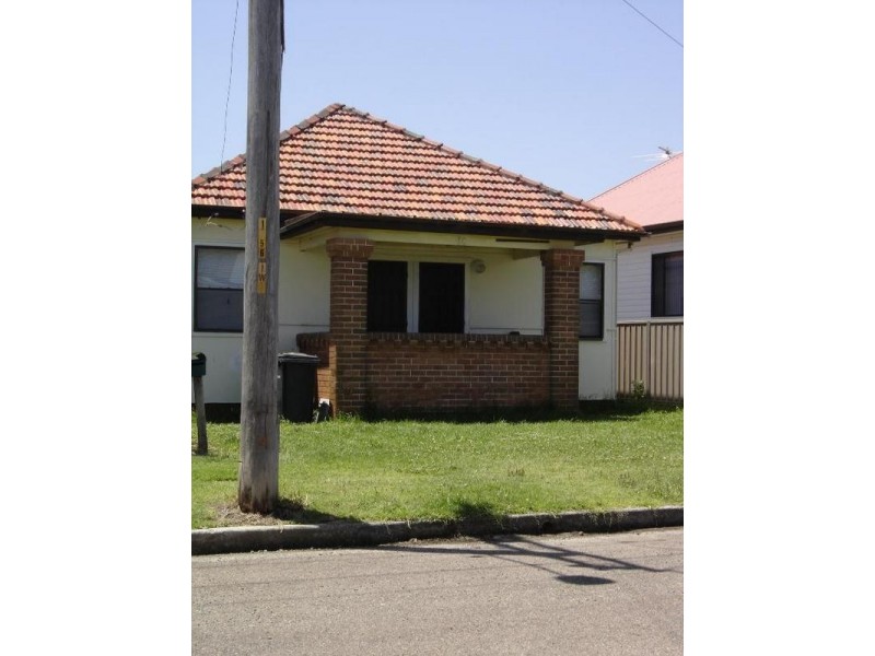 10 Swan St, Marks Point NSW 2280