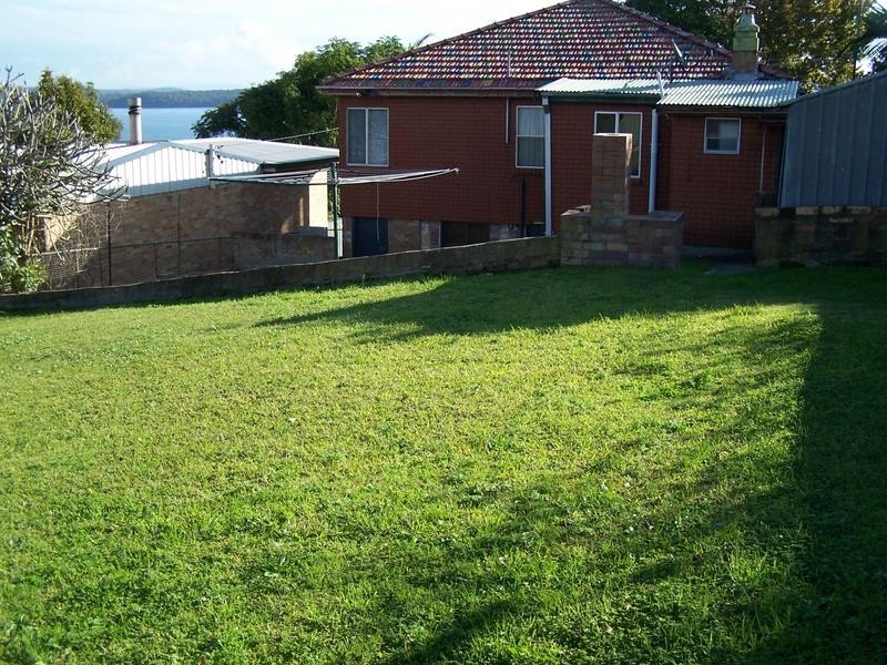 Warners Bay NSW 2282