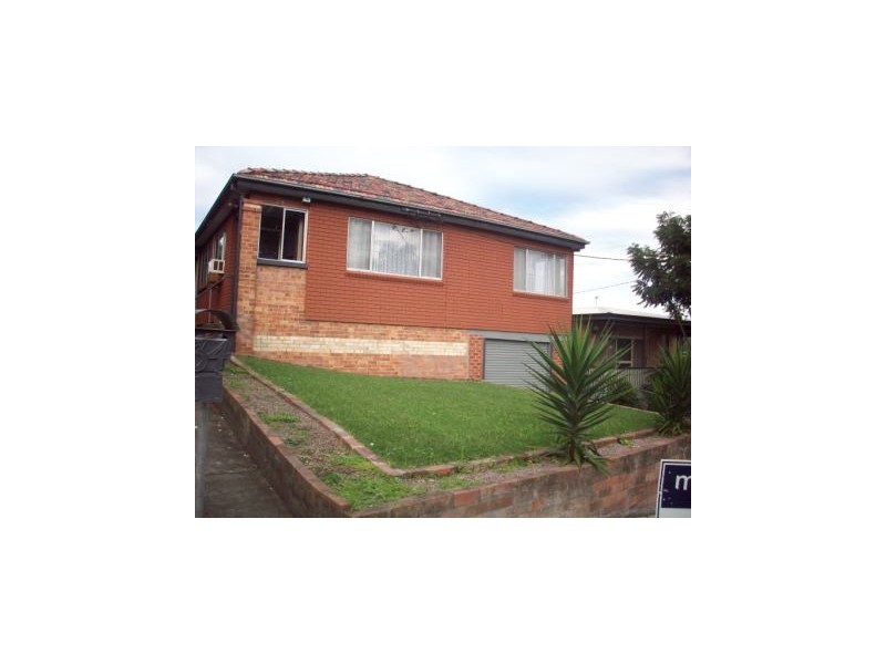 34 Beryl, Warners Bay NSW 2282