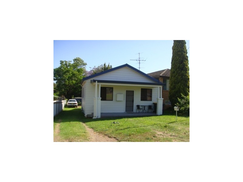 5 Eveleen Street, Cardiff NSW 2285