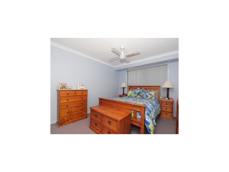 9 Agincourt Crescent, Valentine NSW 2280