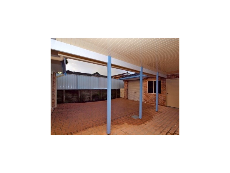 9 Agincourt Crescent, Valentine NSW 2280