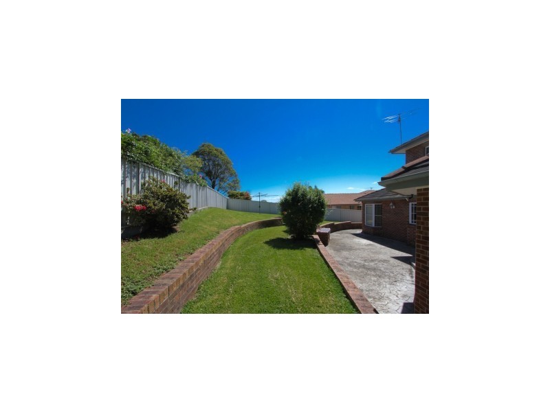 102 Regal Way, Valentine NSW 2280