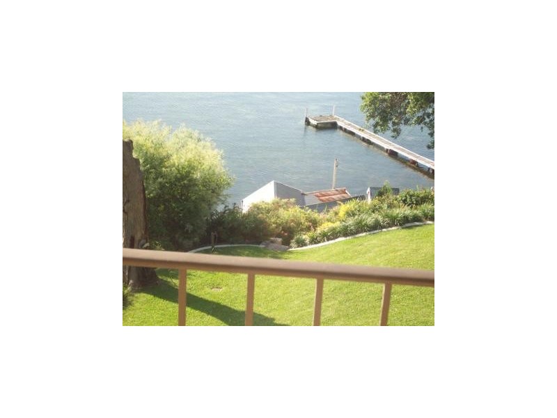 143 Marks Point Road, Marks Point NSW 2280