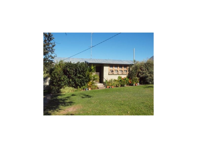 16 Arlington Street, Belmont North NSW 2280