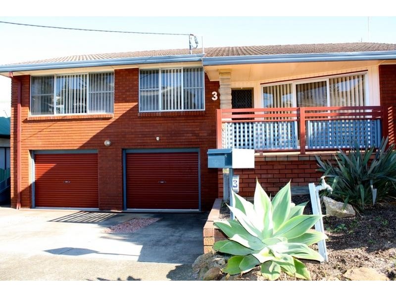 3 Ebsworth Street, Redhead NSW 2290