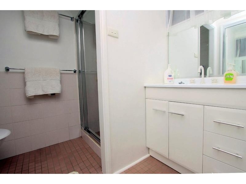 15 Alston Parade, Jewells NSW 2280