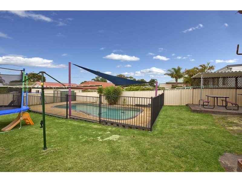 20 Evans Street, Belmont NSW 2280