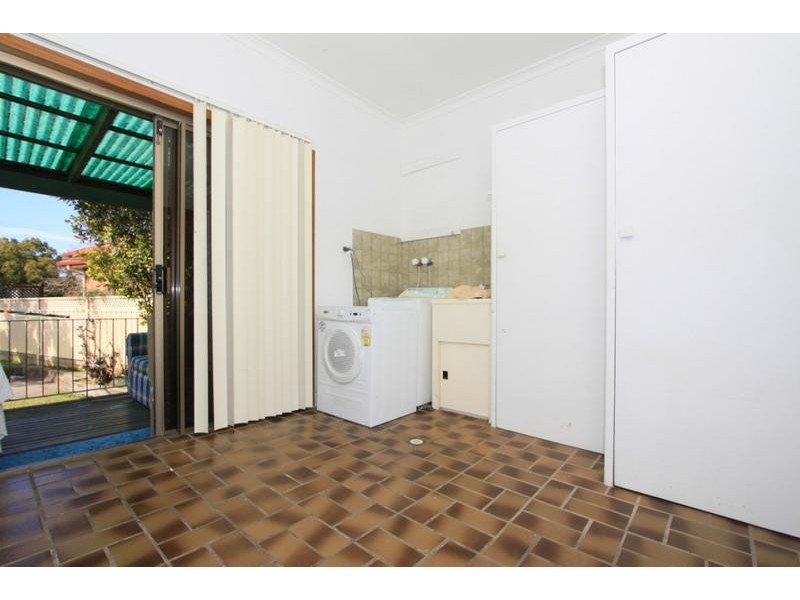 679 Pacific Highway, Belmont NSW 2280