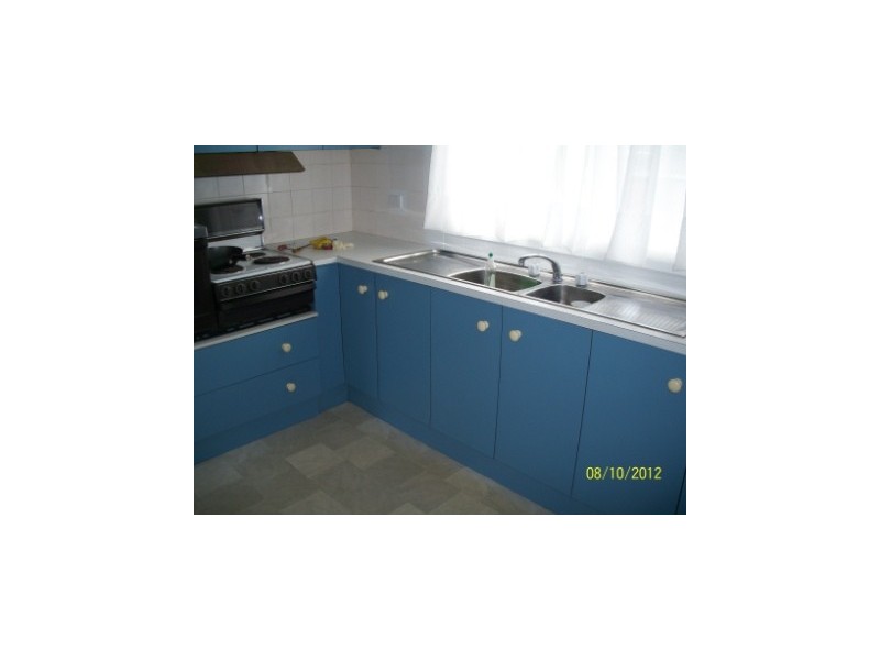 5 Mary Avenue, Belmont NSW 2280