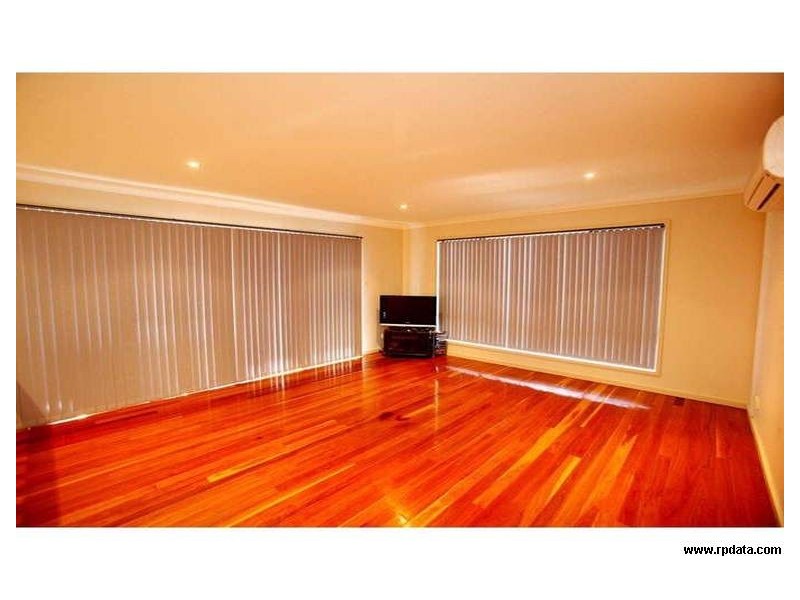 11 Steel Street, Redhead NSW 2290