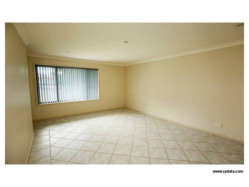 11 Steel Street, Redhead NSW 2290