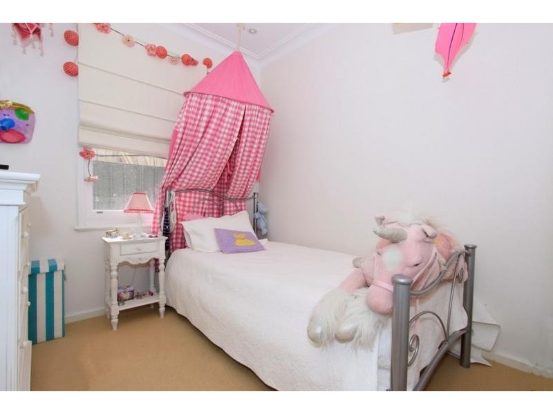 39 Tudor Street, Belmont NSW 2280