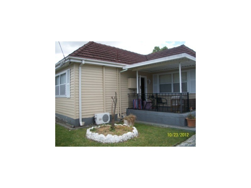 657 MAIN RD, Edgeworth NSW 2285