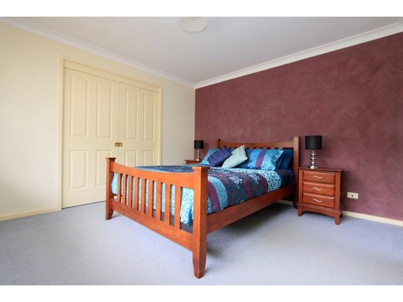 Valentine NSW 2280