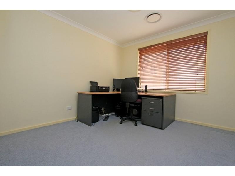 Valentine NSW 2280