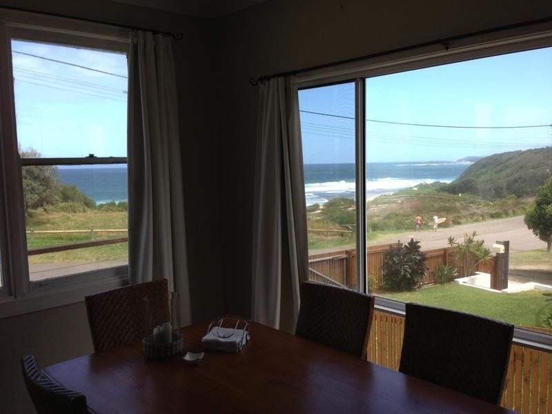 27 Pacific Drive, Swansea Heads NSW 2281