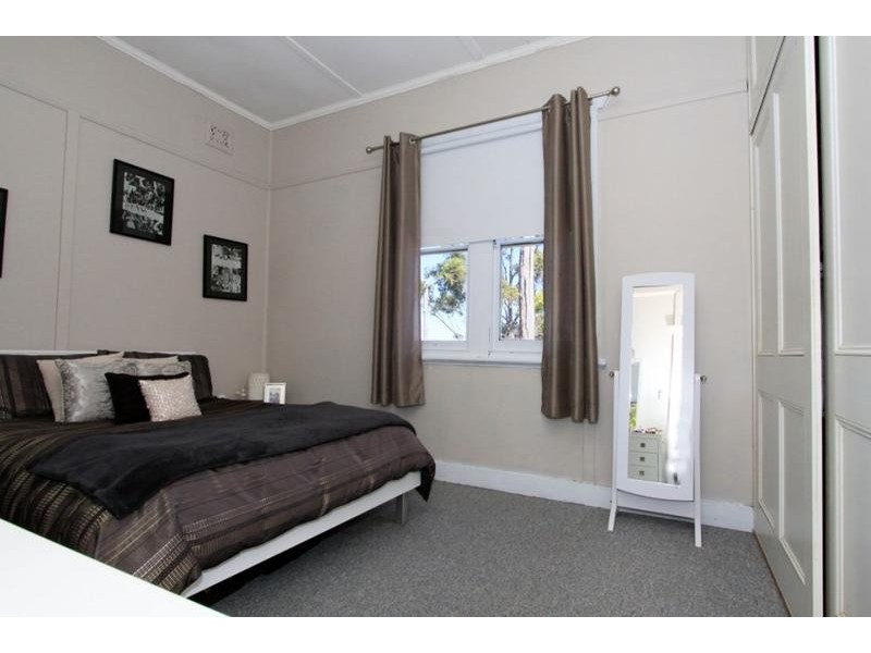 22 Walter Street, Belmont NSW 2280
