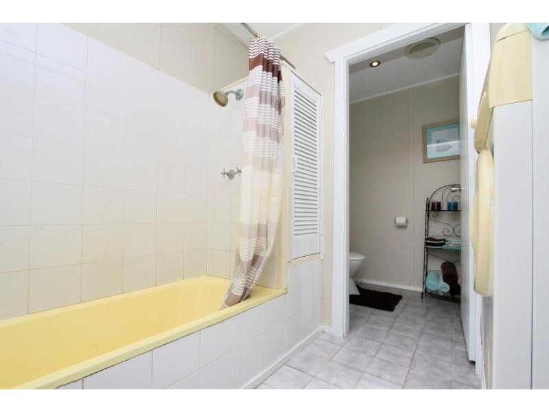 22 Walter Street, Belmont NSW 2280