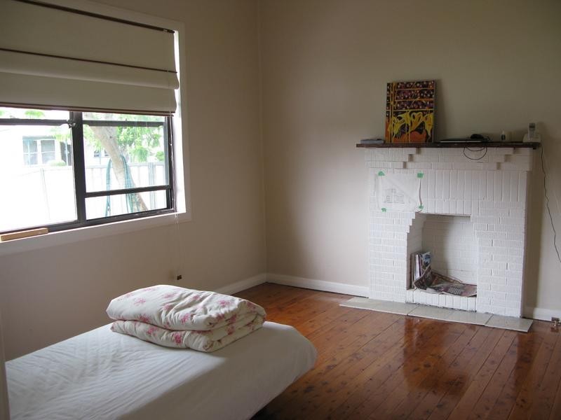 23 Marks Street, Belmont NSW 2280