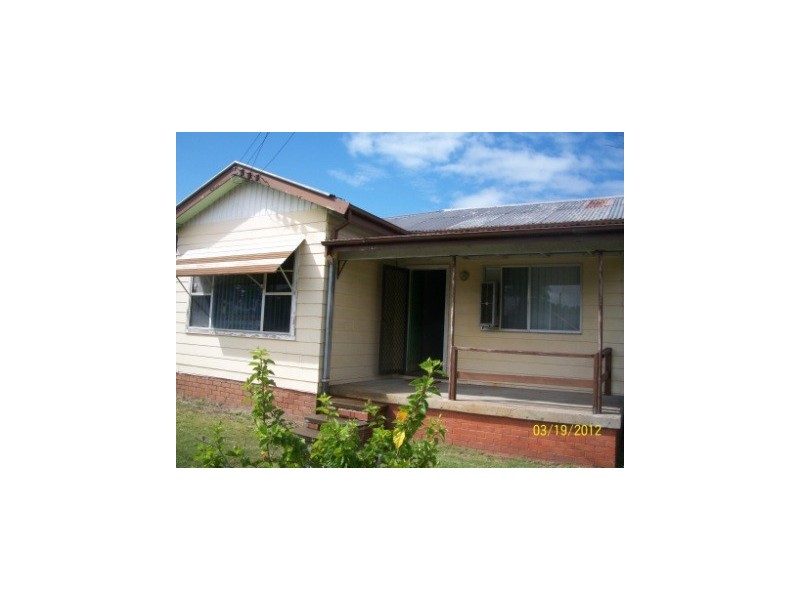 2 Tirranna Street, Blacksmiths NSW 2281