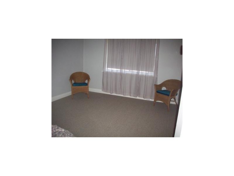 38 George Street, Belmont NSW 2280