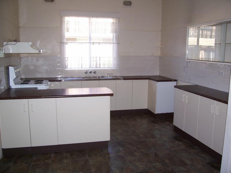 38 George Street, Belmont NSW 2280