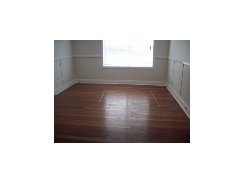 25 Albert Street, Belmont NSW 2280