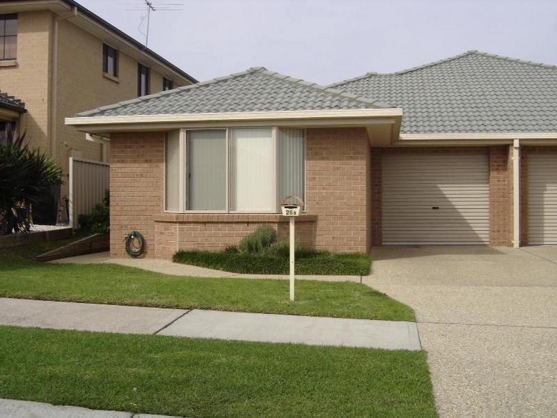 26a Geraldton DRIVE, Redhead NSW 2290