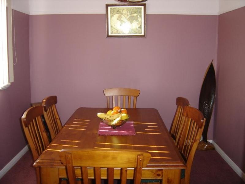 6 Hutchinson STREET, Redhead NSW 2290