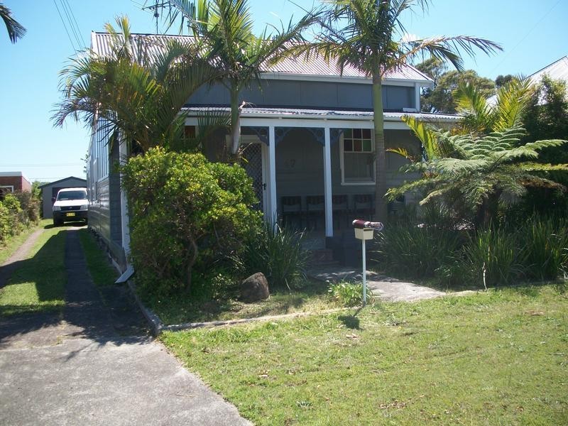 47 Deane STREET, Belmont NSW 2280