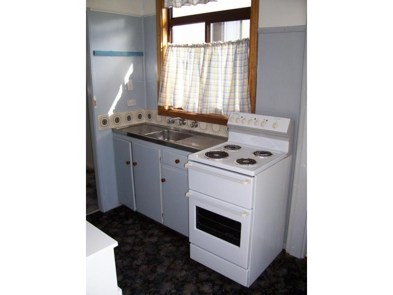 1/3 Dunkley STREET, Mount Hutton NSW 2290