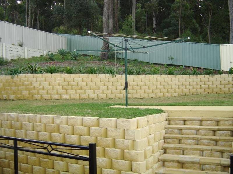 6 Jacky Close, Belmont NSW 2280