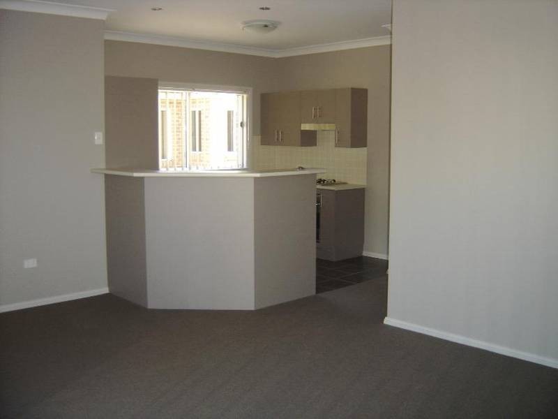 1/152-154 Kings Road, New Lambton NSW 2305