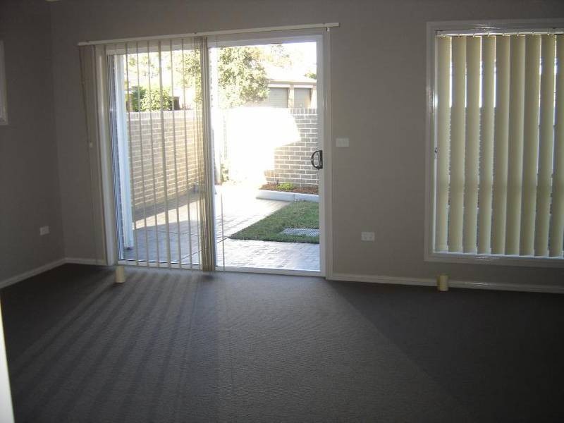 1/152-154 Kings Road, New Lambton NSW 2305