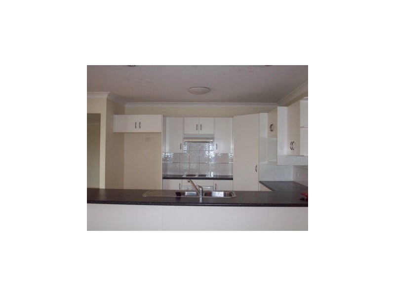 11 Eucalyptus Circuit, Warabrook NSW 2304