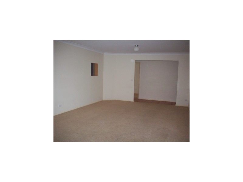 11 Eucalyptus Circuit, Warabrook NSW 2304