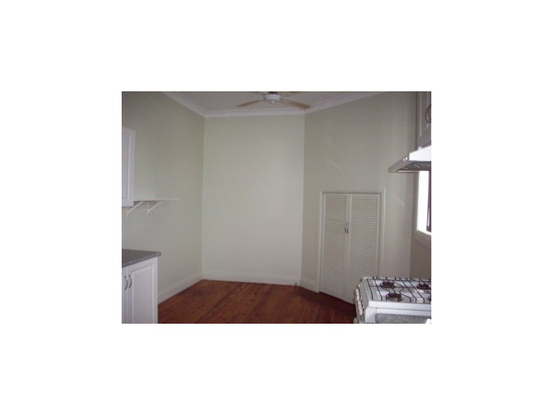 2/12 York Crescent, Belmont North NSW 2280