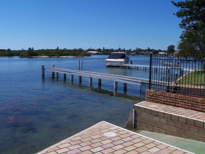 145 Bowman Street, Swansea NSW 2281